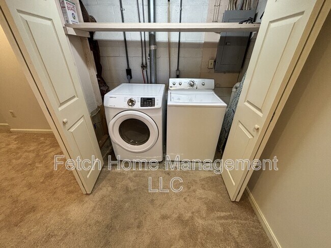 Building Photo - 143 Northwood Ct