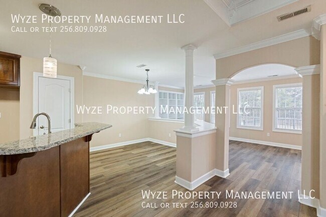 Building Photo - 104 Hardiman Pl Ln