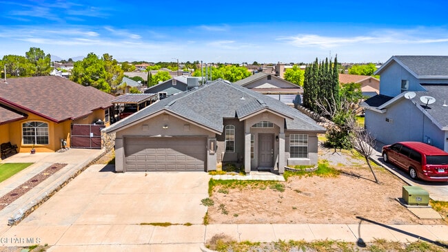 Building Photo - 14069 Lago Seco Dr
