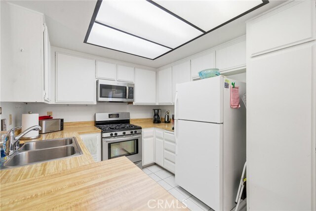 Building Photo - 1286 Antigua Cir