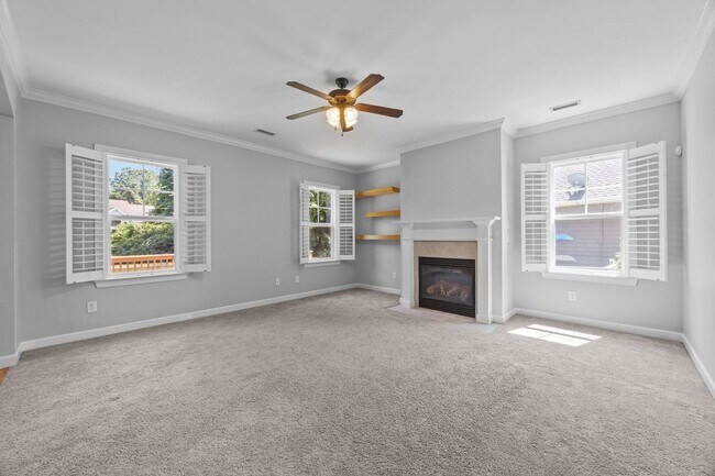 Building Photo - Welcome to Mimosa Bay!
