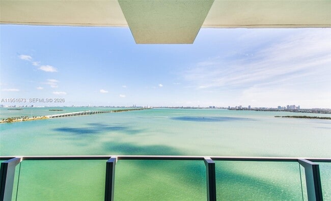 Building Photo - 2900 NE 7th Ave