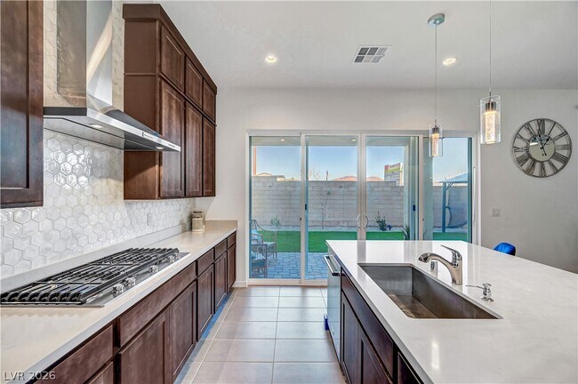 Building Photo - 10362 Vista Argento Ave