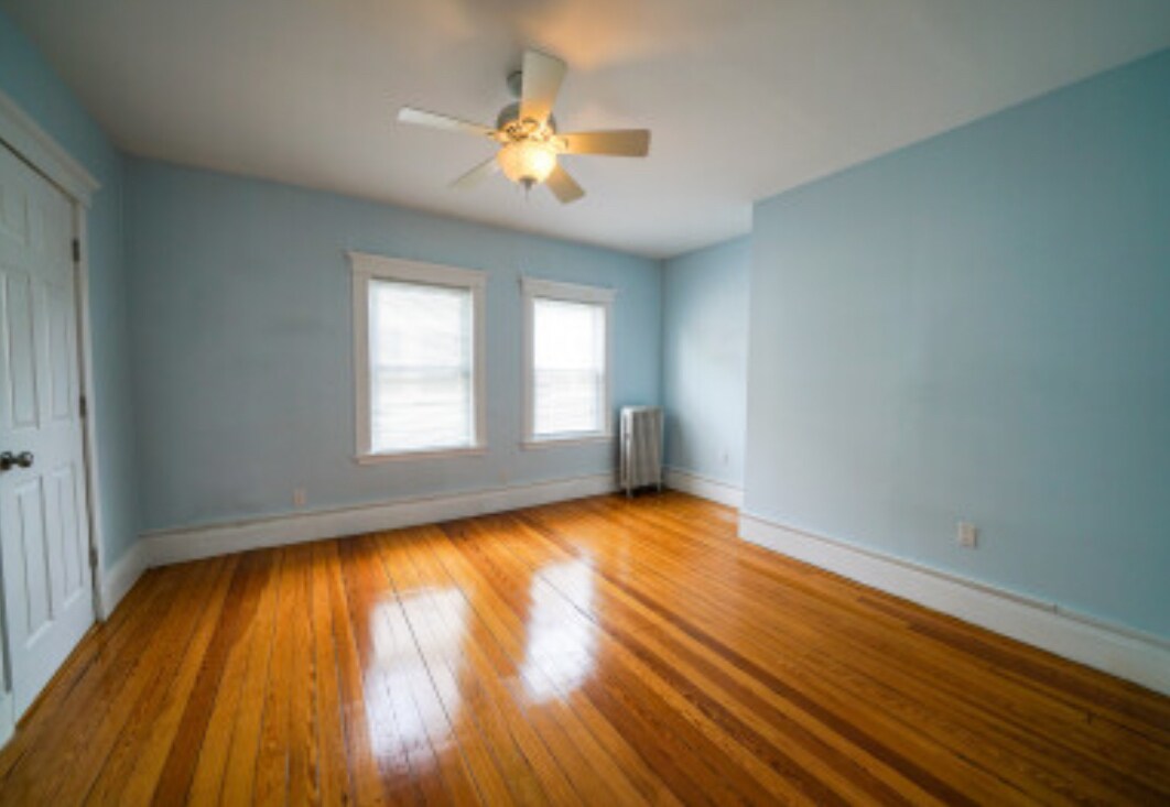 Building Photo - 20 Winslow Rd