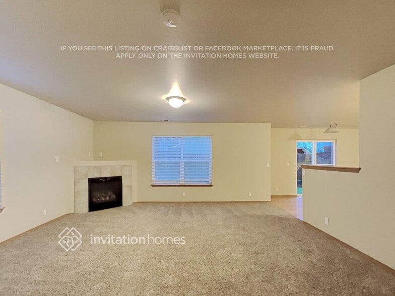 Building Photo - 1615 203rd St Ct E
