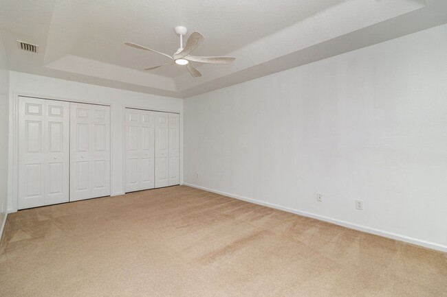 Building Photo - 1165 Luminary Cir