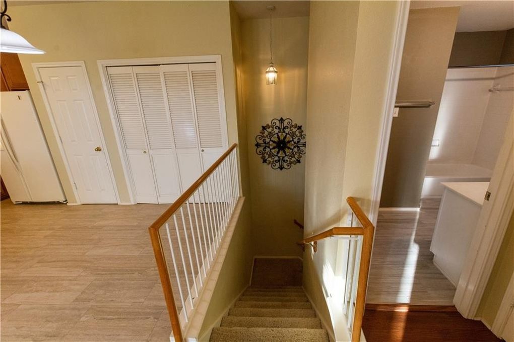 Stairs 2 - 1900 Scofield Ridge Pky