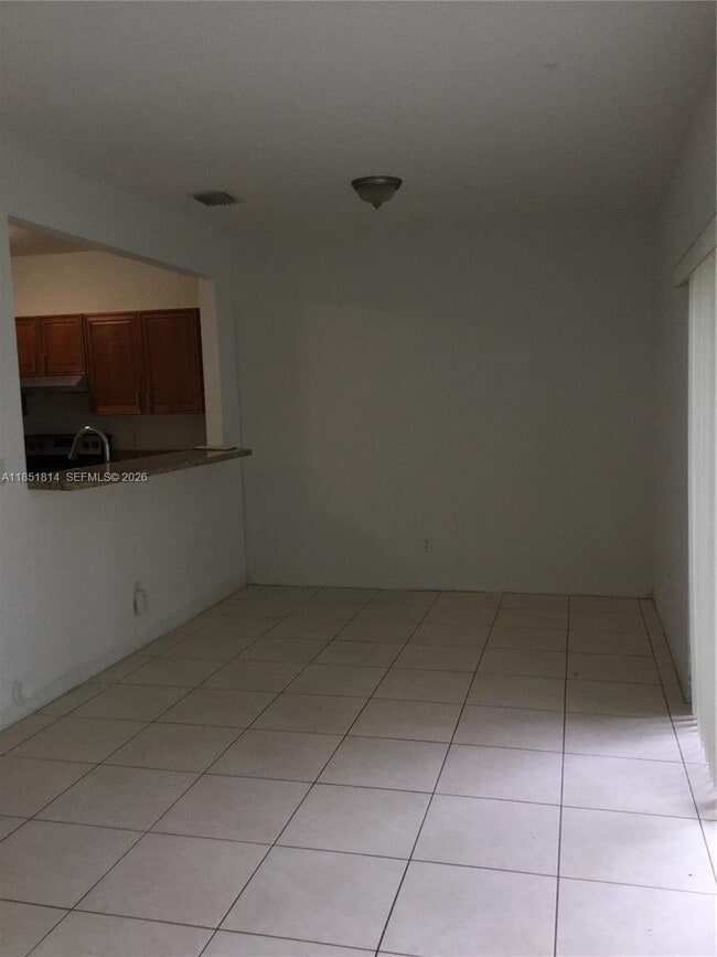 Building Photo - 2885 SW 127th Ave