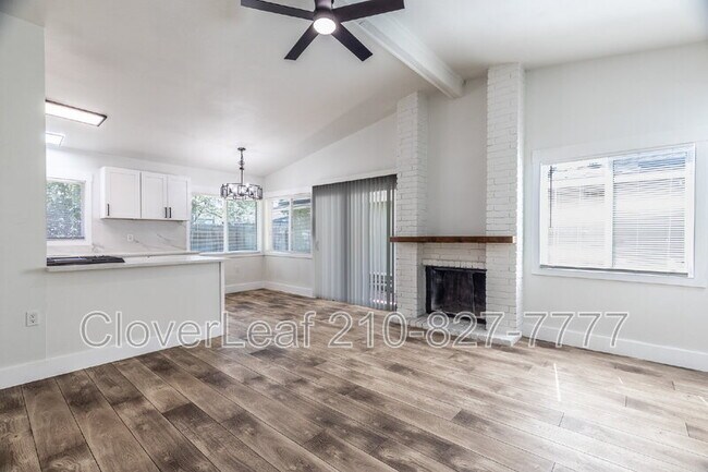 Building Photo - 9631 Ivy Bend St