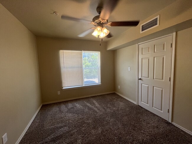 Building Photo - 2218 16th St