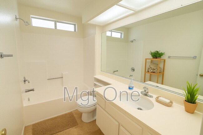 Building Photo - 25215 Morning Dove Way