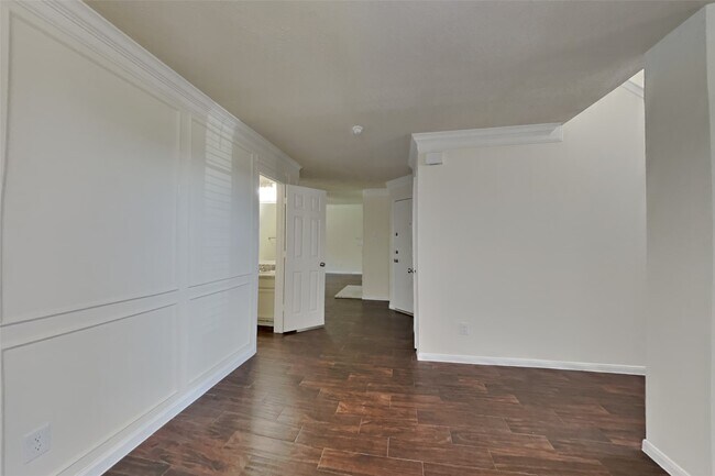 Building Photo - 3746 Havenmoor Pl