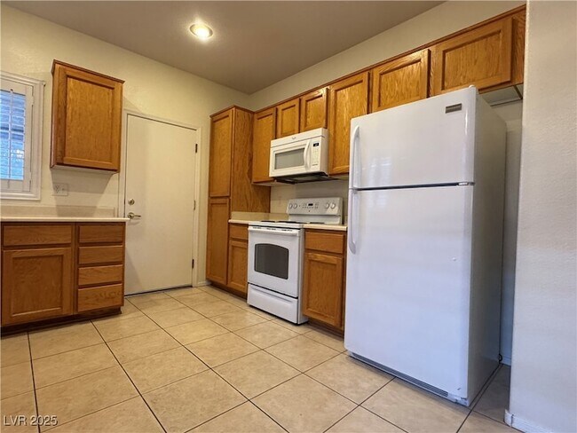 Building Photo - 3025 Seaford Peak Dr