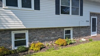 Building Photo - 7226 4th Section Rd