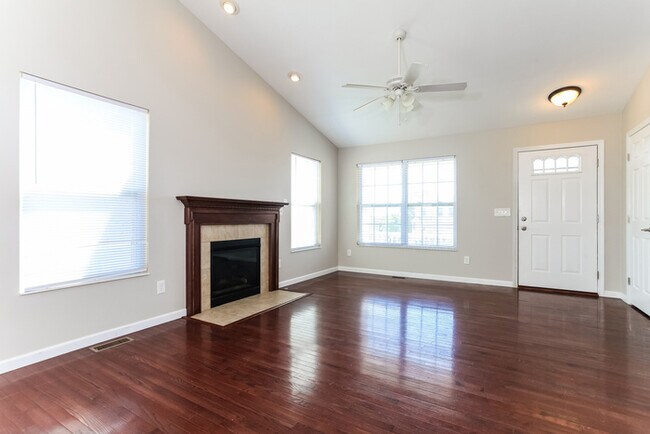 Building Photo - 281 Timber Hill Dr