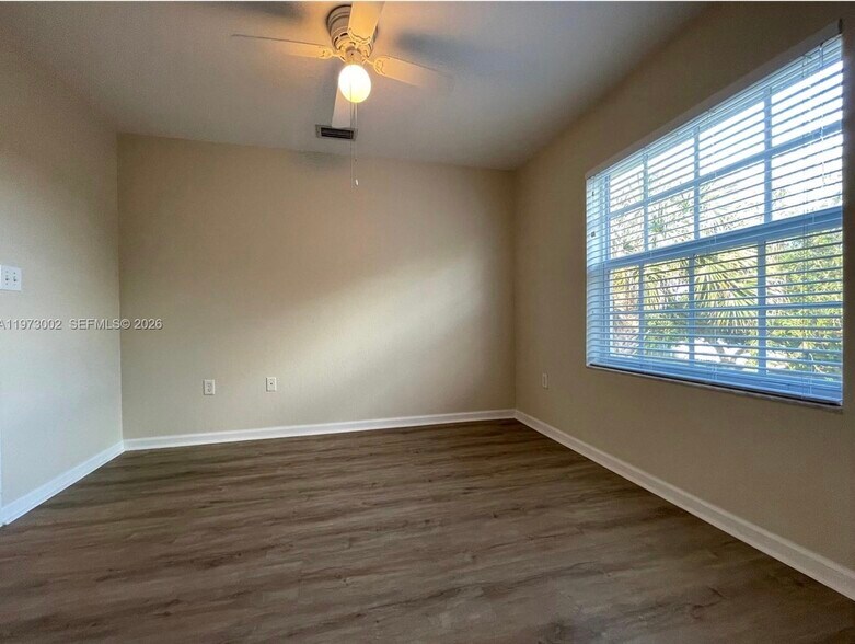 Building Photo - 6361 Landings Ter