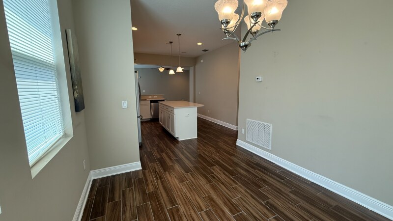 Building Photo - 15618 Porter Rd