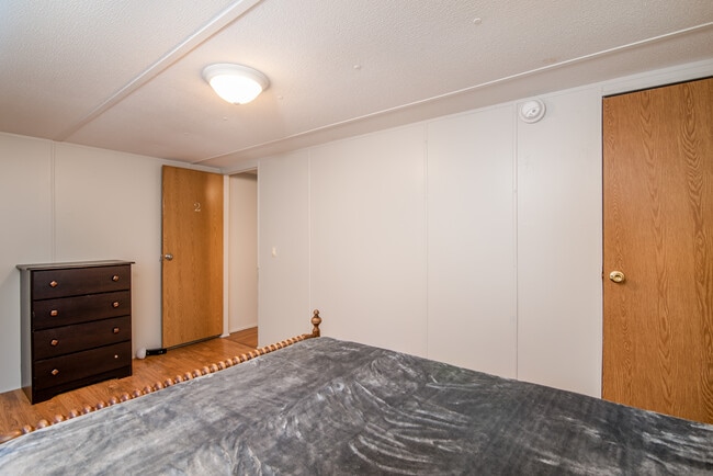Building Photo - 506 Stage Rd