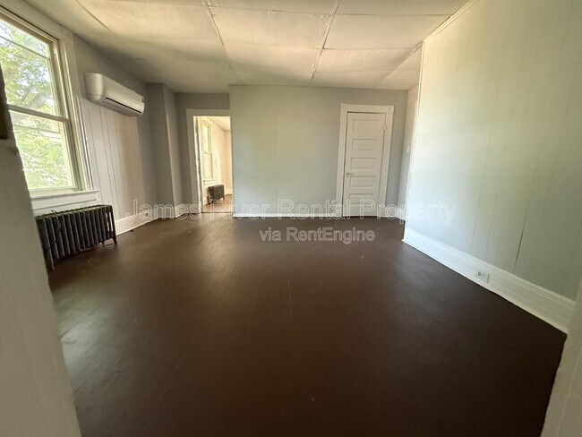 Building Photo - 2107 Park Ave