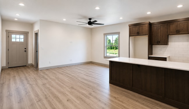 Building Photo - 654 N 3511 E