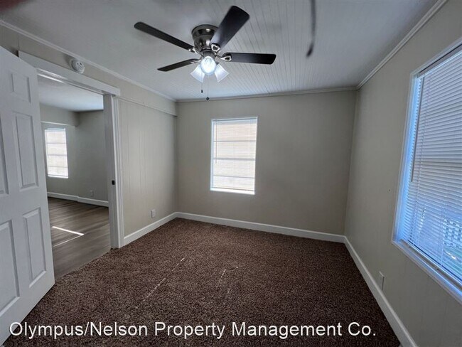 Building Photo - 414 Murex St
