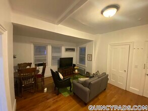 Building Photo - 161 Grandview Ave