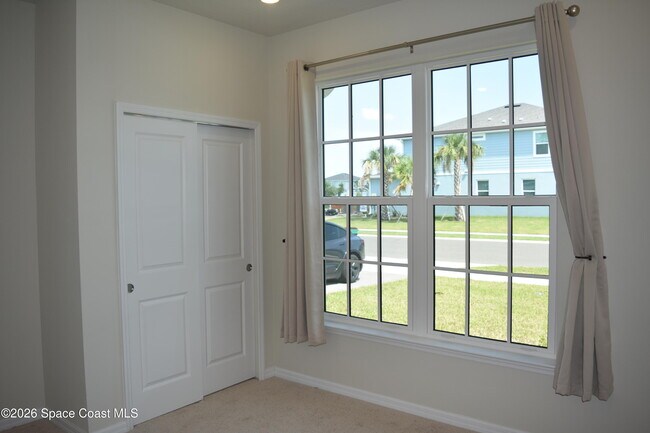 Building Photo - 5039 Sunnytime St