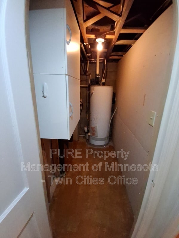 Building Photo - 16050 45th St NE