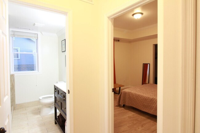 Building Photo - 3307 Rhode Island Ave