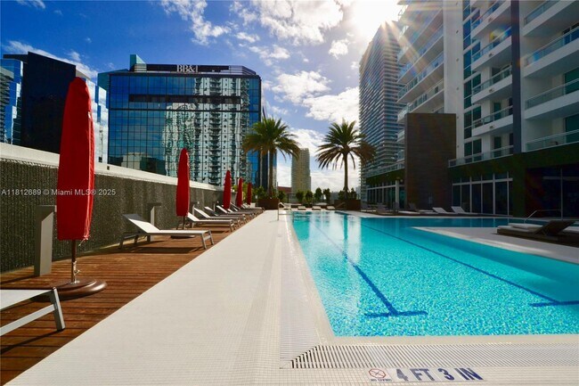 Building Photo - 1080 Brickell Ave