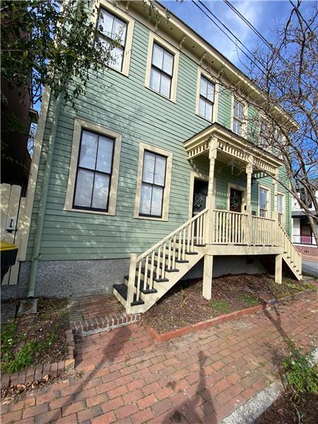 Building Photo - 503 Blair St