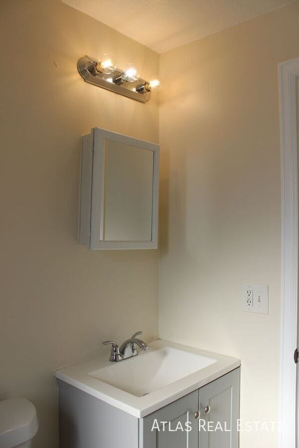 Building Photo - 1536 Uinta St