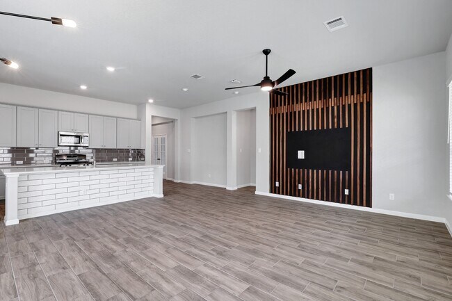 Building Photo - 32144 Cardamom Wy