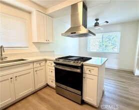 Building Photo - 18221 Mandarin Ln