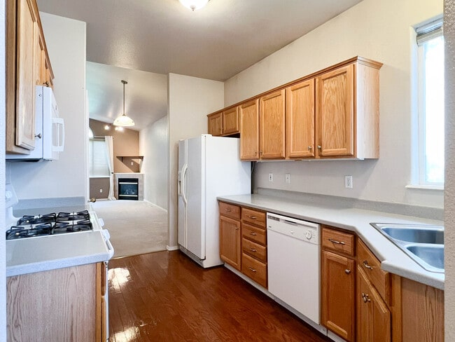 Building Photo - 6733 Snow Goose Cir