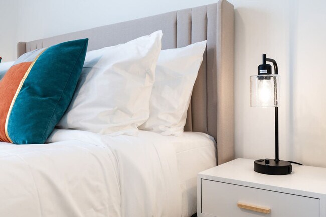 Building Photo - 5821 Elevated Way