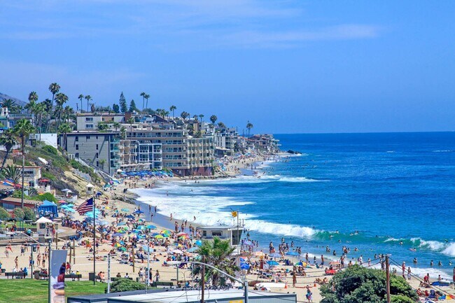 Building Photo - Gorgeous Contemporary Hilltop Laguna Beach Home - PANORAMIC OCEAN & CATALINA VIEWS!