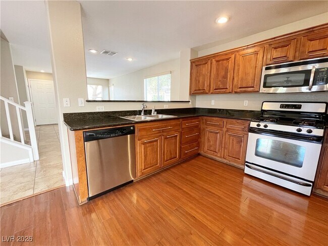 Building Photo - 1176 Claire Rose Ave