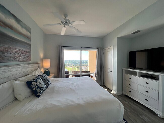 Building Photo - 5000 S Sandestin Blvd