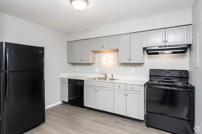 2BR, 1BA - 900 SF - Kitchen - Valore at Lexmoor Apartments