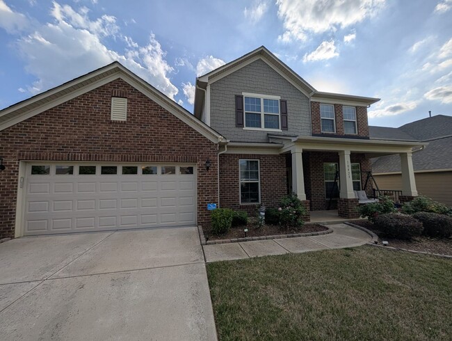 Primary Photo - Beautiful home located in Chapel Cove subd...