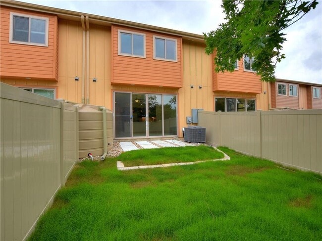 Building Photo - 202 Conservation Dr