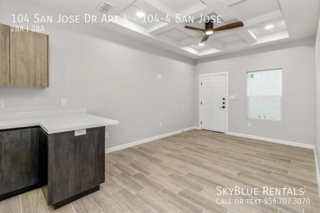 Building Photo - 104 San Jose Dr