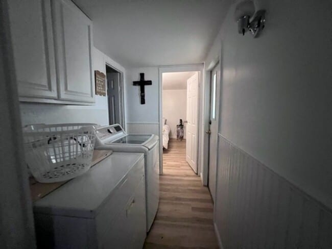 Building Photo - 2BR Mobile Unfurnished recent remodel/Refr...