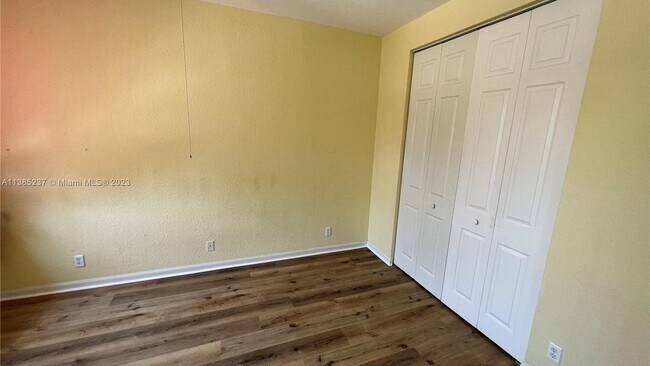 Building Photo - 4439 Regal Ct