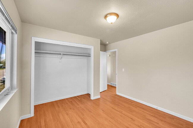 Building Photo - $2,495.00 - 4 Beds 2 Baths, Single Family ...