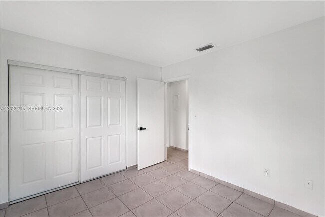 Building Photo - 13371 SW 17th Ln