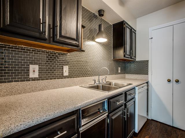 Building Photo - 8550 Fair Oaks Crossing