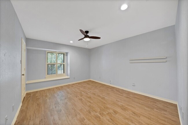 Building Photo - 2812 Whisperwood Trail