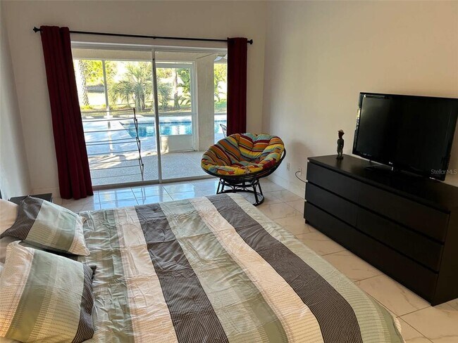 Building Photo - 12447 Lake Denise Blvd